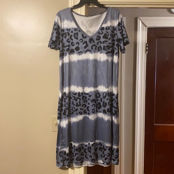 Dresses & Skirts - Black and gray leopard dress. Never worn.